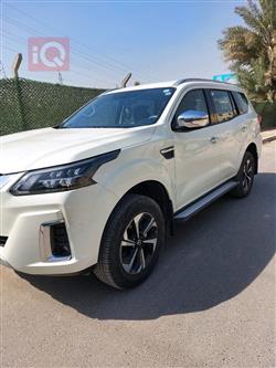 نیسان ئێکستێرا